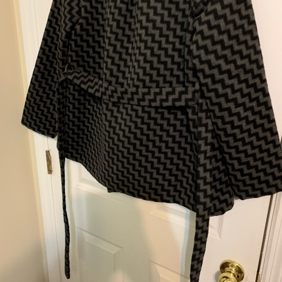 Women’s Jacket size Small by TULLE - Picture 6 of 7